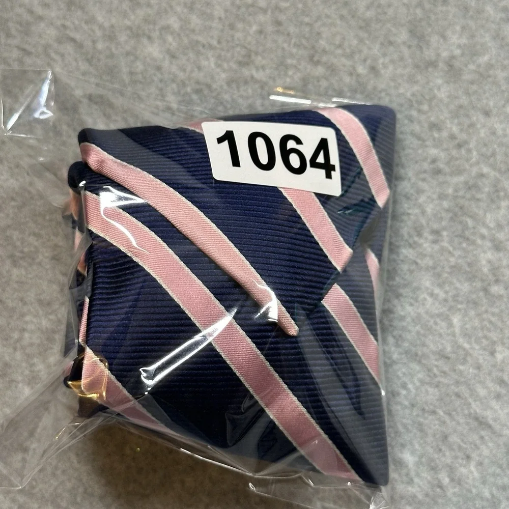 Brooks Brothers 346 Silk Striped Tie Navy Pink Repp Classic Mens 58x3.6in NOTE